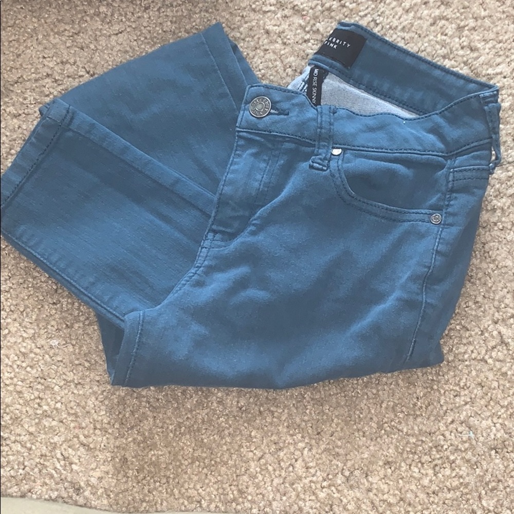 Mid rise skinny jeans